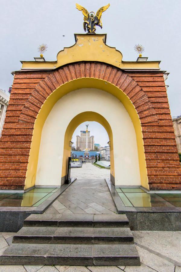 Затишна Квартира На Майдані Незалежності 키예프 외부 사진